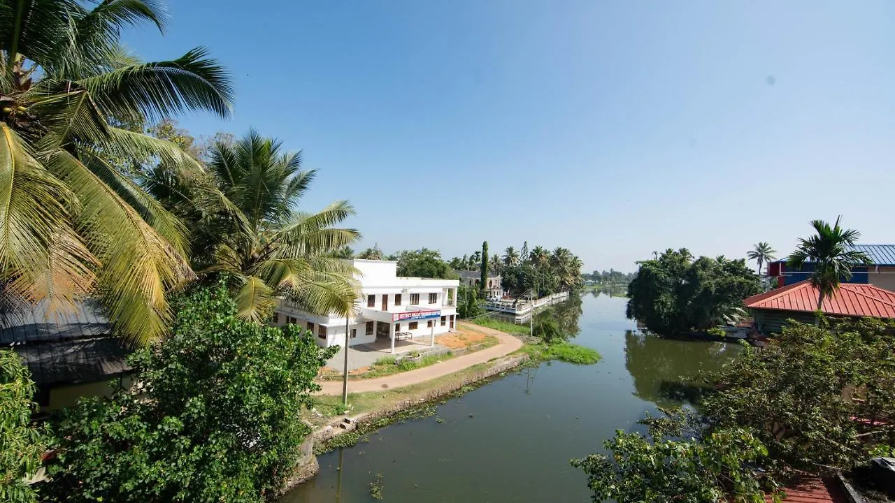 Lilly Ribera Residency Bed & Breakfast Kumarakom 0*,  India